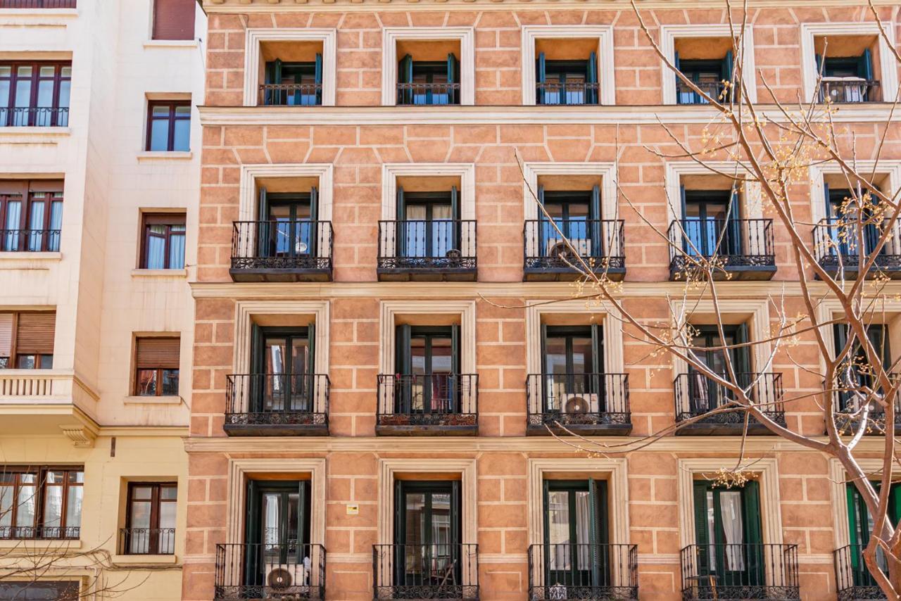 Centrico Plaza Espana - Gran Via II Madrid Exteriör bild